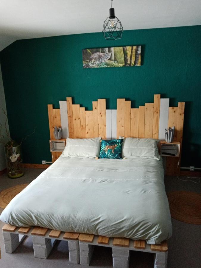 Bed and Breakfast Les P'Tites Pistes Chaux-des-Pres Zewnętrze zdjęcie
